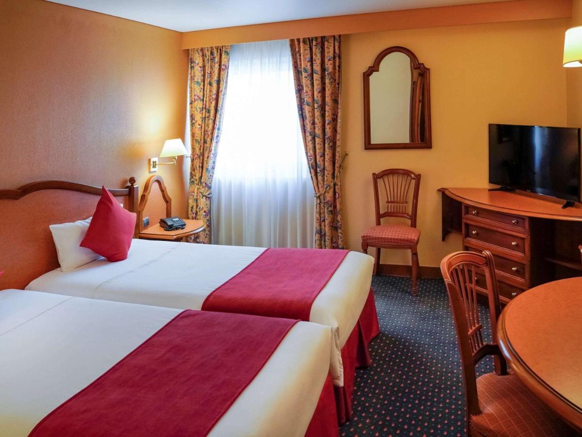 Mercure Andorra Buitenkant foto