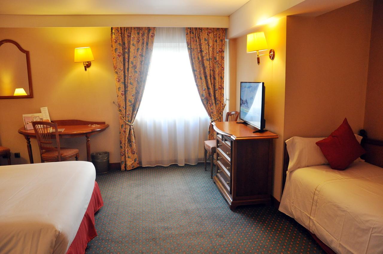 Mercure Andorra Buitenkant foto