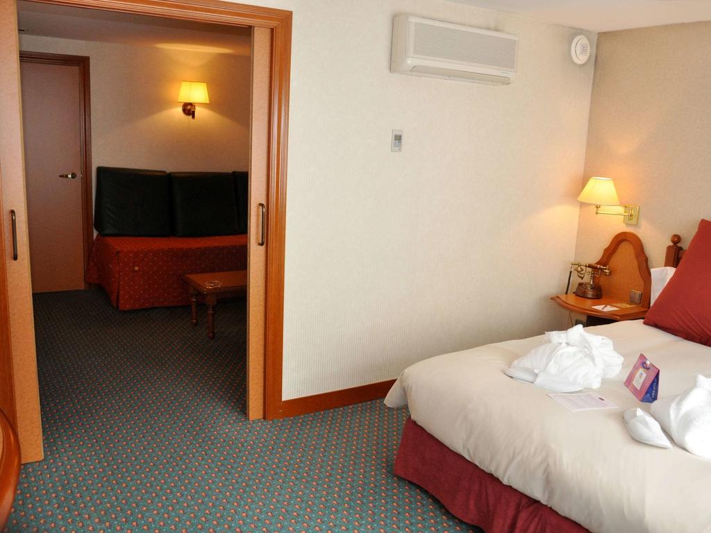 Mercure Andorra Buitenkant foto