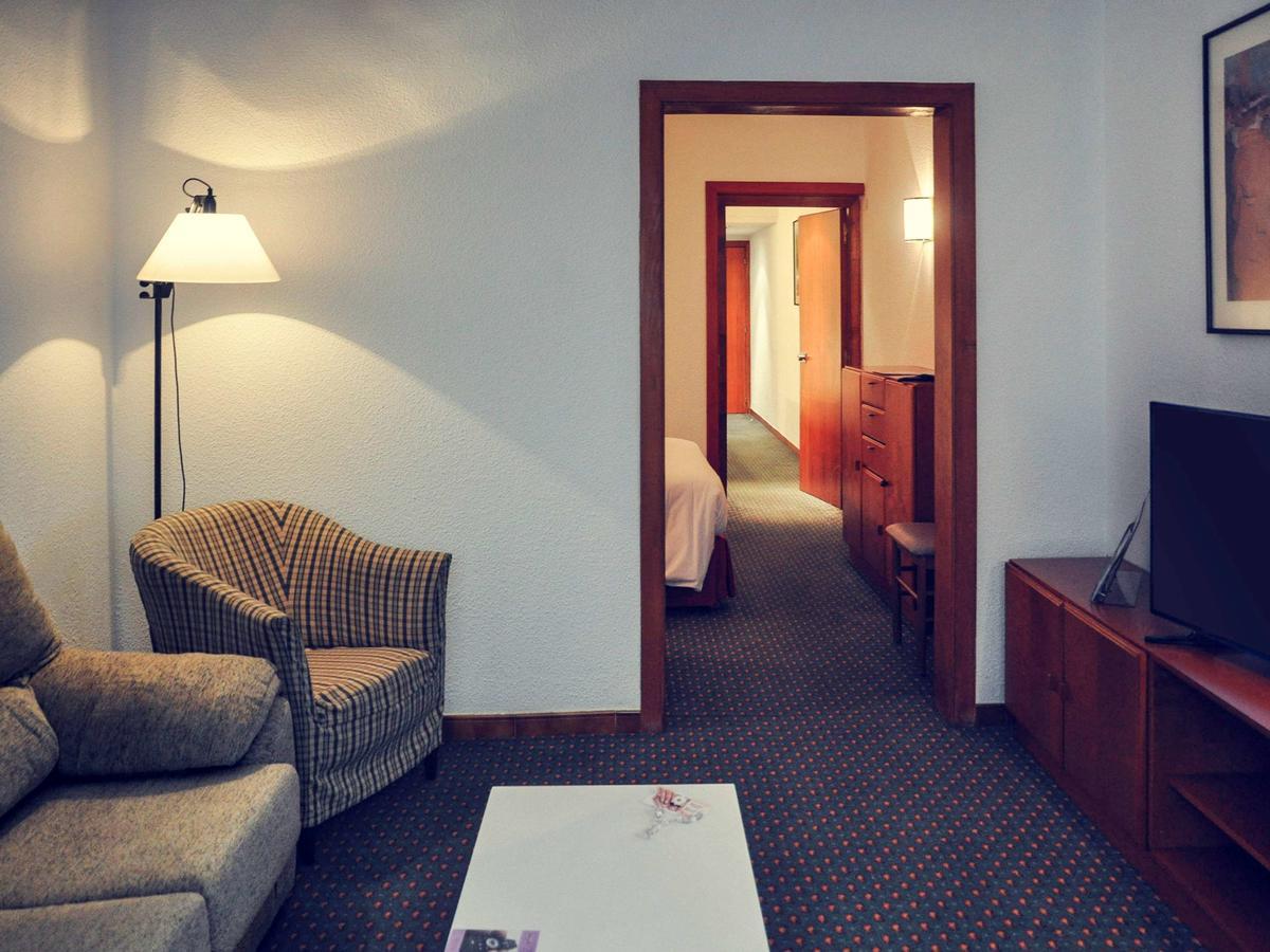 Mercure Andorra Buitenkant foto